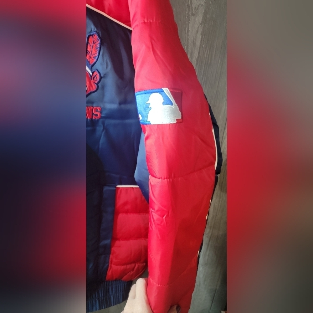 VINTAGE Cleavland Indians pro player puffer jacket. Size large - Picture 4 of 9